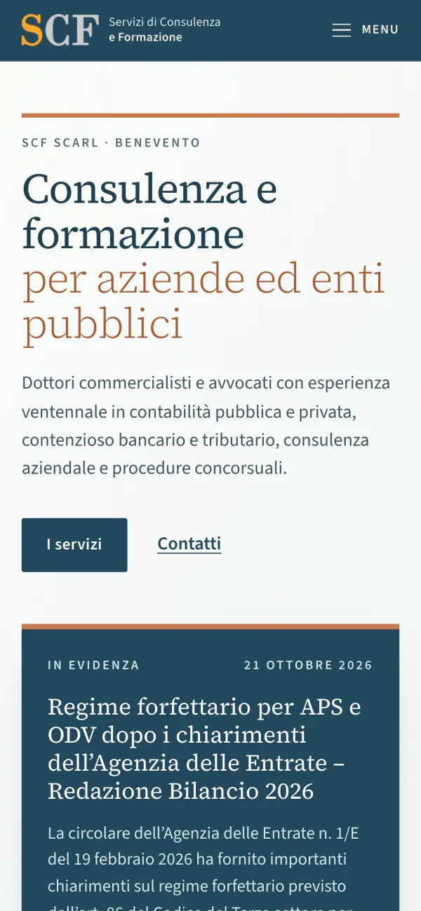 Il sito nuovo di SCF sul telefono: titolo grande e articolo in evidenza